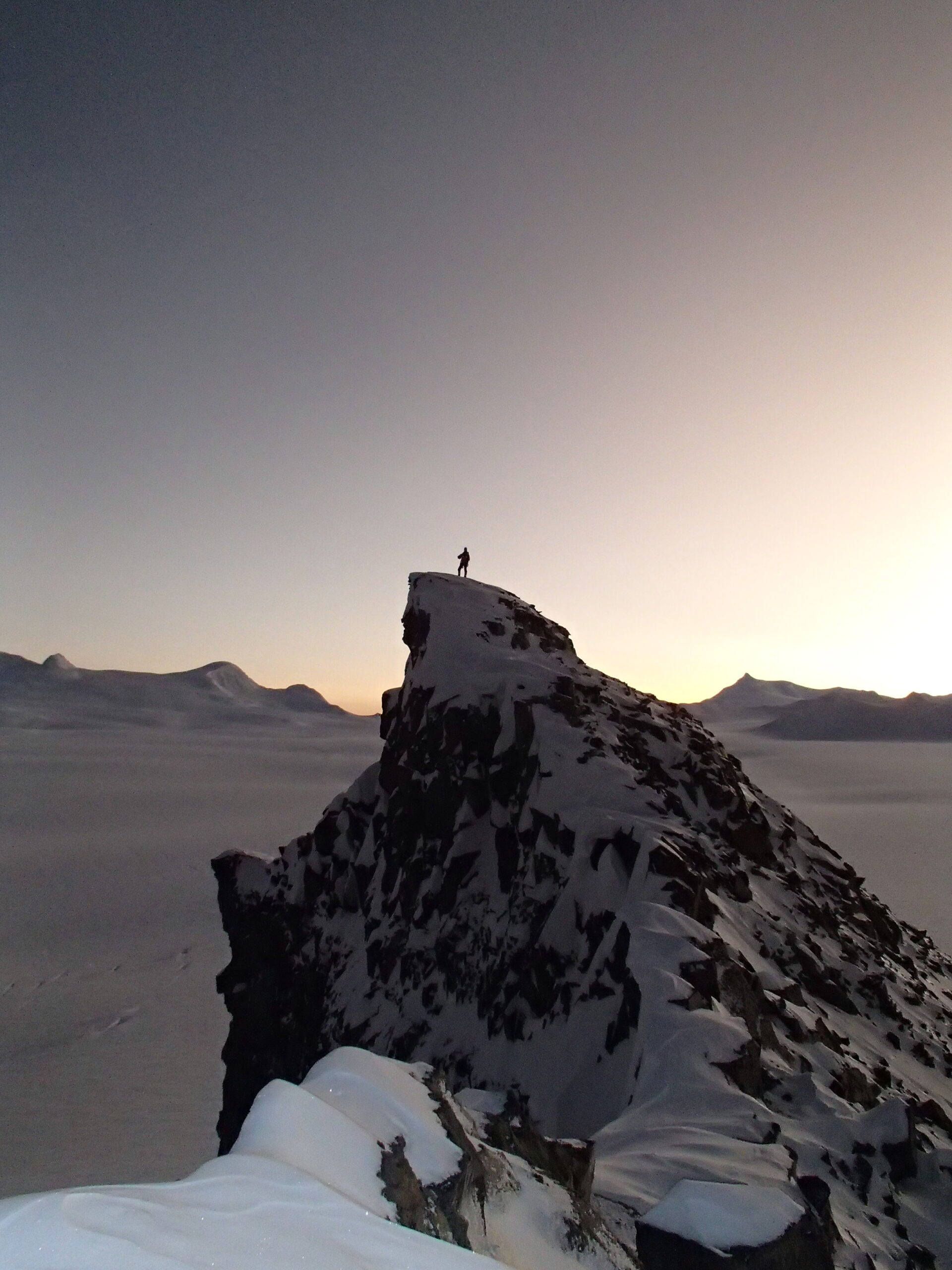 A snow covered mountain